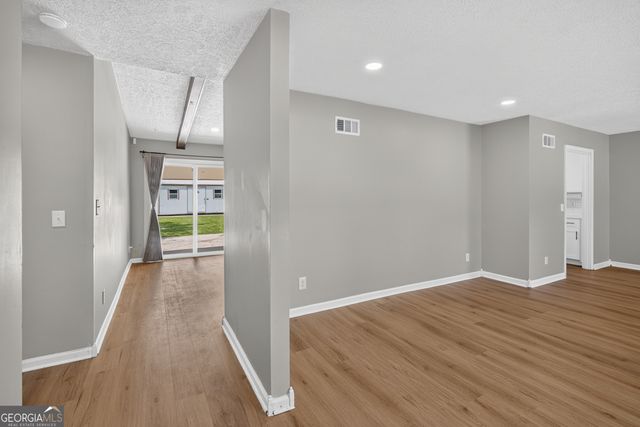 210 West General Screven Way, Hinesville, GA 31313