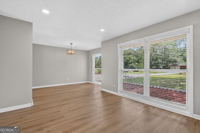 210 West General Screven Way, Hinesville, GA 31313
