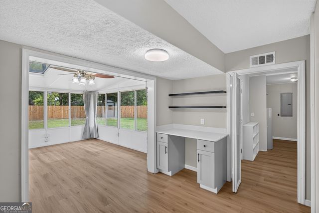 210 West General Screven Way, Hinesville, GA 31313