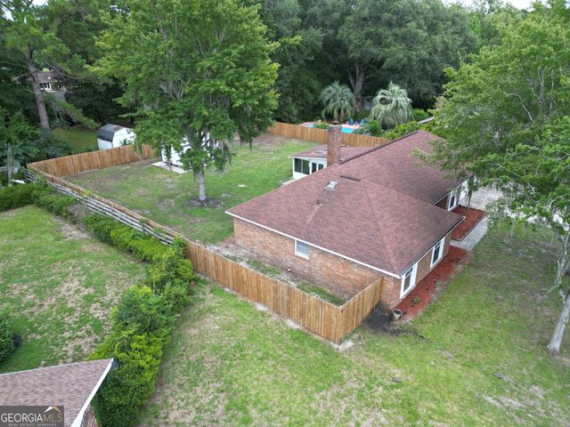 210 West General Screven Way, Hinesville, GA 31313
