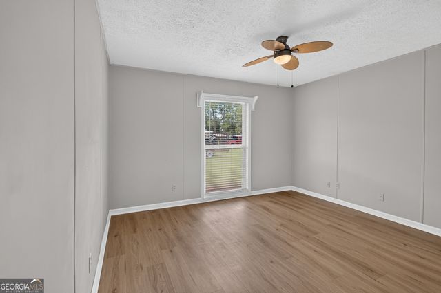210 West General Screven Way, Hinesville, GA 31313