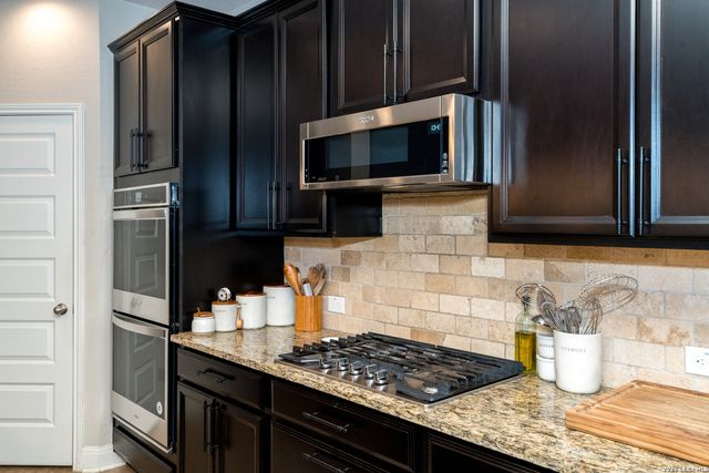 12811 TIBETTA GRN, San Antonio, TX 78253