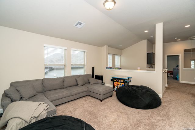 12811 TIBETTA GRN, San Antonio, TX 78253
