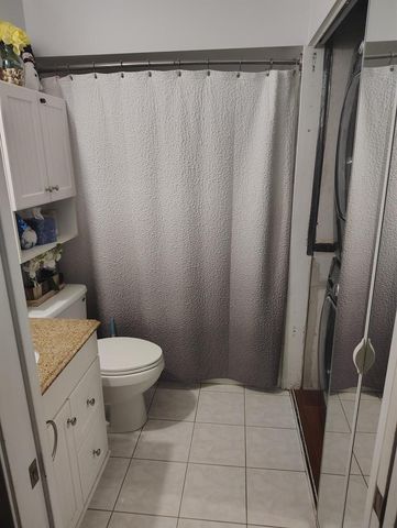 7024 NW 63rd Street, Tamarac, FL 33321