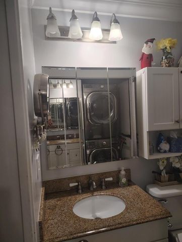 7024 NW 63rd Street, Tamarac, FL 33321