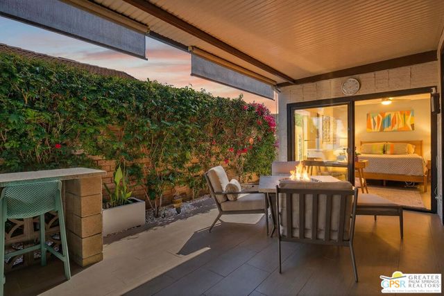 2380 W Miramonte Circle C, Palm Springs, CA 92264