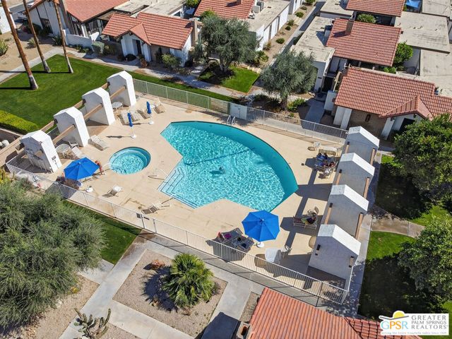 2380 W Miramonte Circle C, Palm Springs, CA 92264