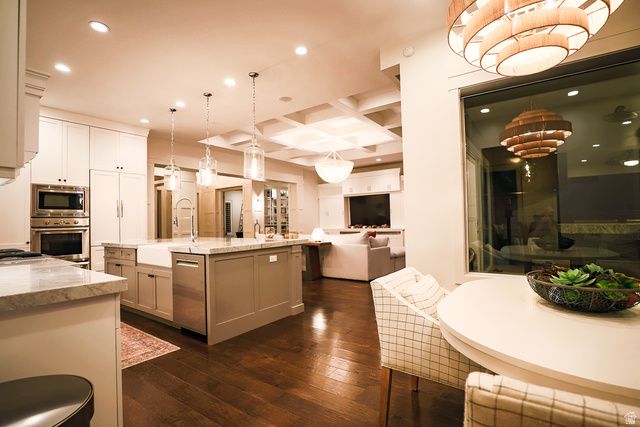 110 S EASTRIDGE DR, St. George, UT 84790