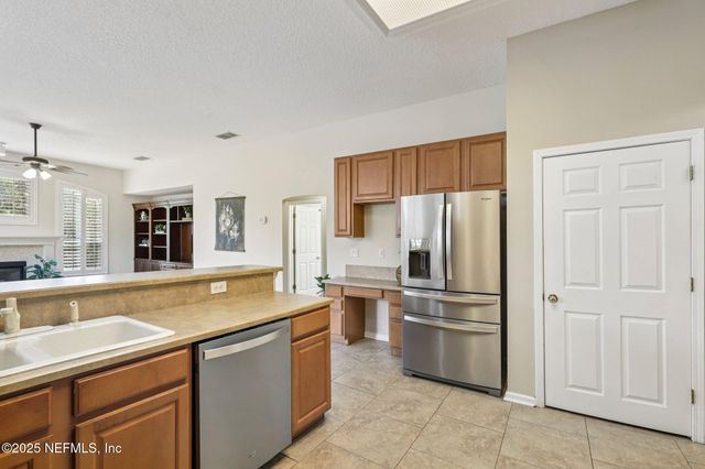2148 BLUE HERON COVE DRIVE Drive, Orange Park, FL 32003