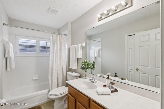 2148 BLUE HERON COVE DRIVE Drive, Orange Park, FL 32003