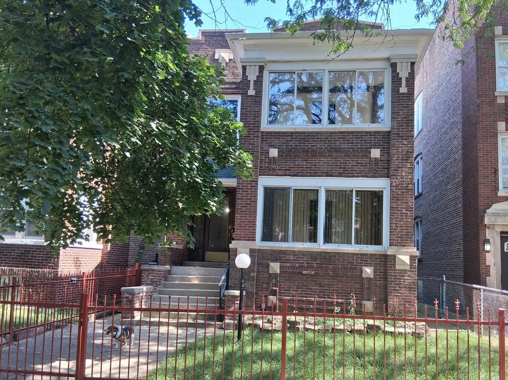 8129 S Evans Avenue 1, Chicago, IL 60619