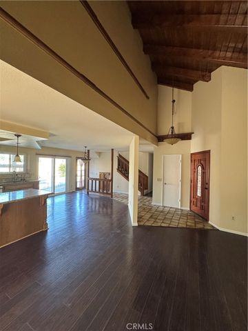 5365 N Stoddard, San Bernardino, CA 92407