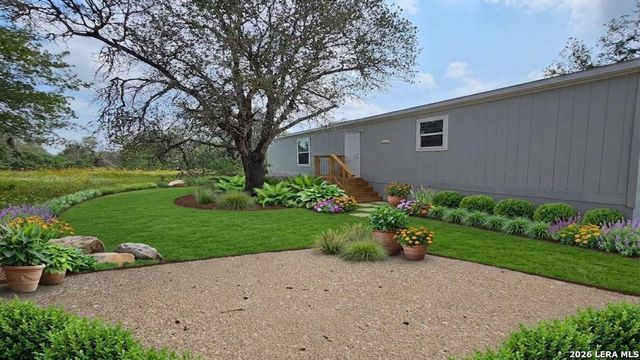 4938 LAST CHANCE, Elmendorf, TX 78112