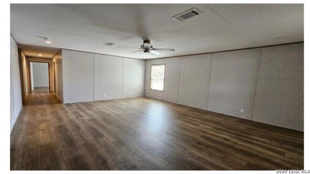 4938 LAST CHANCE, Elmendorf, TX 78112