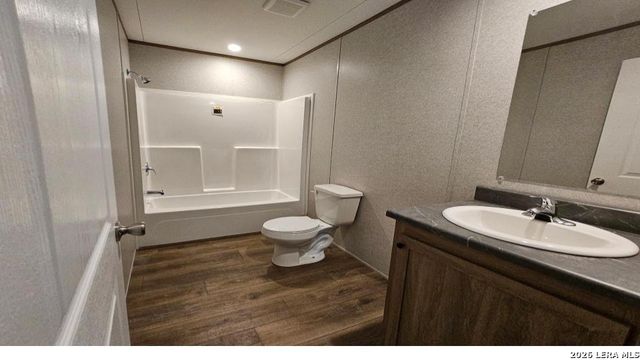 4938 LAST CHANCE, Elmendorf, TX 78112