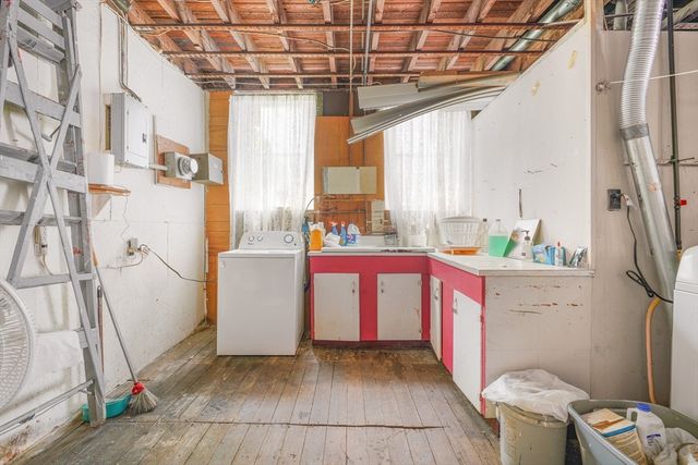 104 School, Fall River, MA 02720