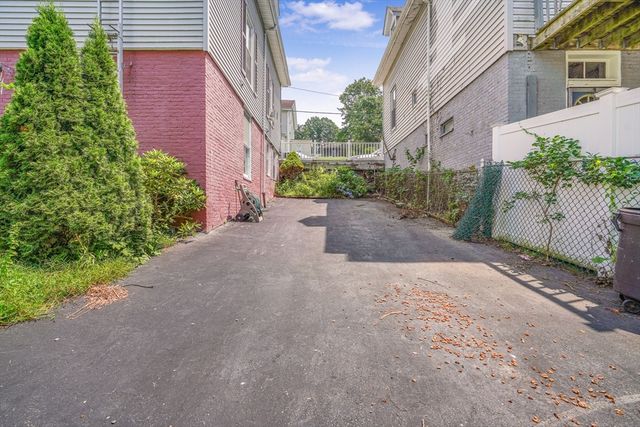 104 School, Fall River, MA 02720
