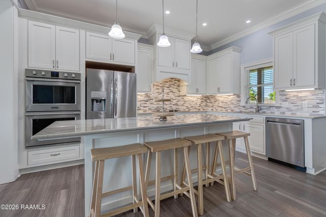 707 Astor Place Drive, New Iberia, LA 70563