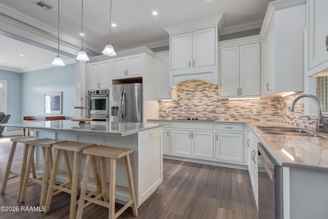 707 Astor Place Drive, New Iberia, LA 70563