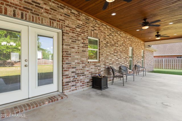 707 Astor Place Drive, New Iberia, LA 70563