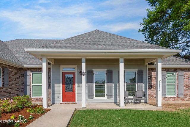 707 Astor Place Drive, New Iberia, LA 70563