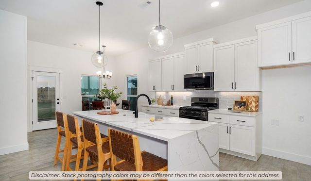 8750 Sunspire Lane, Centerton, AR 72719