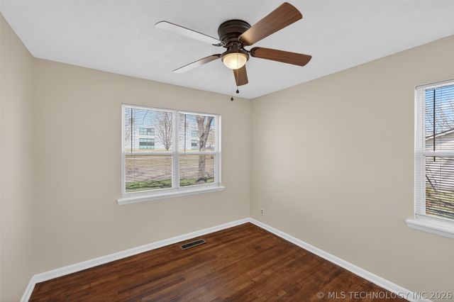 1809 W Dupont Street, Claremore, OK 74017