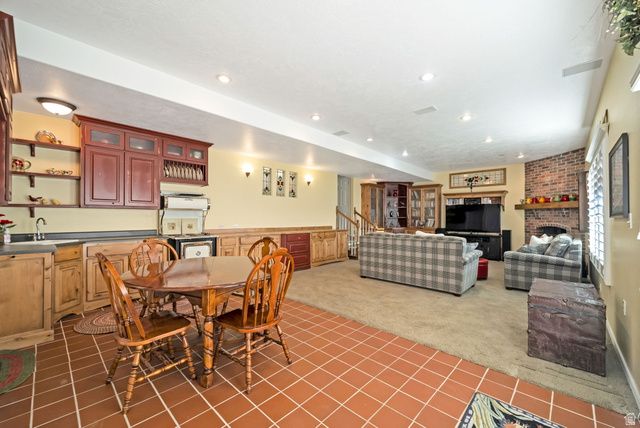 9157 N CANYON HEIGHTS DR, Cedar Hills, UT 84062