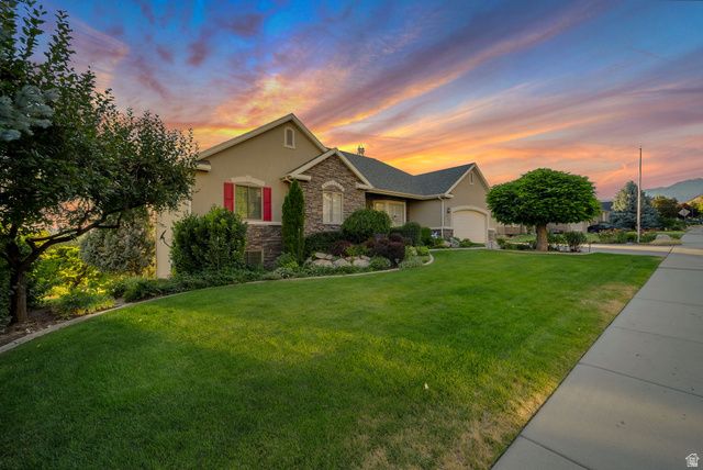 9157 N CANYON HEIGHTS DR, Cedar Hills, UT 84062