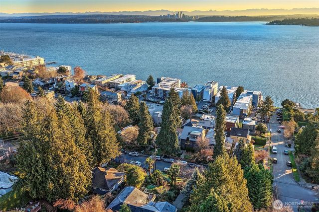 707 Lake Washington Boulevard S, Seattle, WA 98144