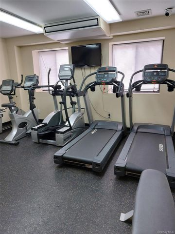 14116 84th Drive 1C, Briarwood, NY 11435