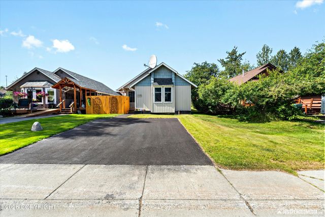 10330 Arborvitae Drive, Anchorage, AK 99507