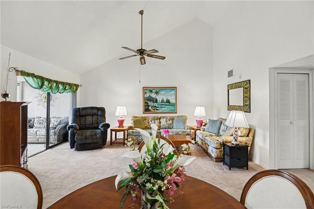 9652 Windsor Gardens LN 203, Fort Myers, FL 33919