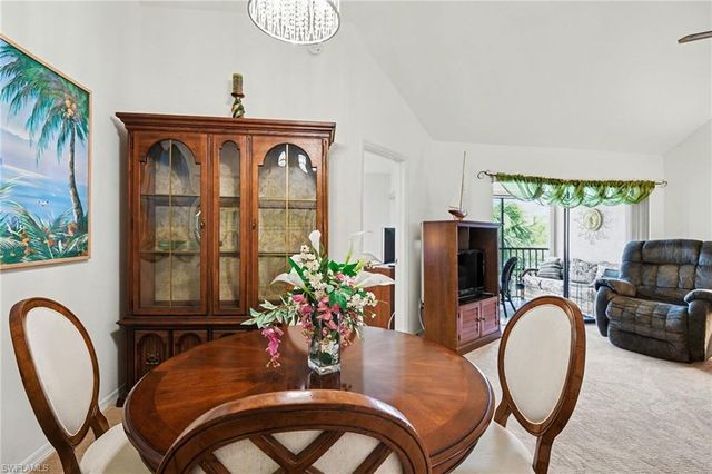 9652 Windsor Gardens LN 203, Fort Myers, FL 33919