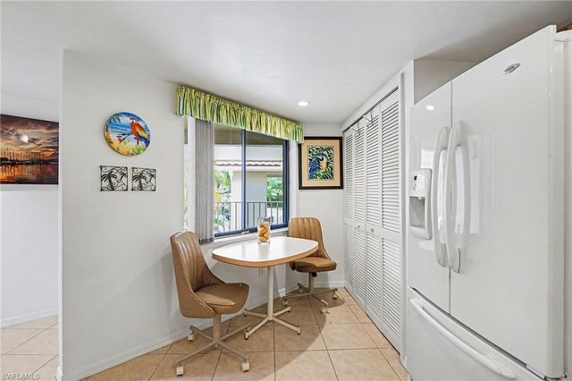 9652 Windsor Gardens LN 203, Fort Myers, FL 33919