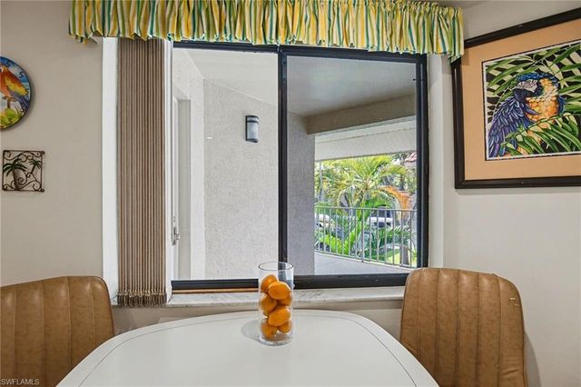 9652 Windsor Gardens LN 203, Fort Myers, FL 33919