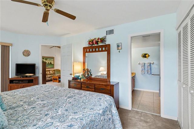 9652 Windsor Gardens LN 203, Fort Myers, FL 33919