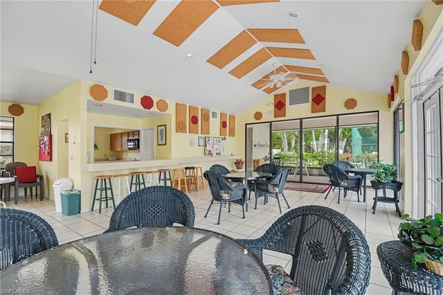 9652 Windsor Gardens LN 203, Fort Myers, FL 33919