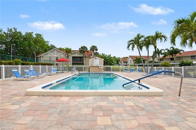 9652 Windsor Gardens LN 203, Fort Myers, FL 33919