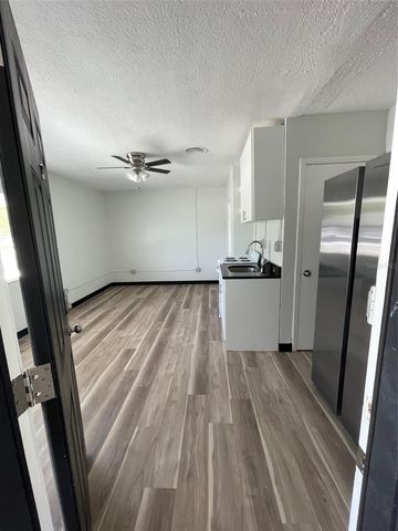 707 ROSERY ROAD NW 3, Largo, FL 33770