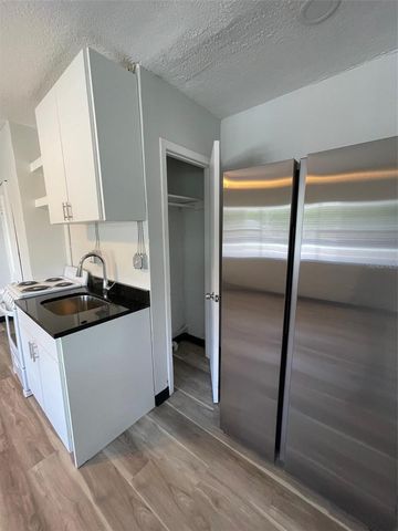 707 ROSERY ROAD NW 3, Largo, FL 33770