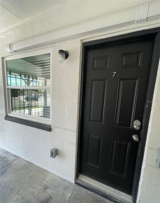 707 ROSERY ROAD NW 3, Largo, FL 33770