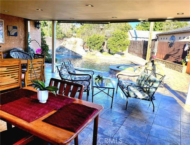 814 Kellogg, Glendale, CA 91202