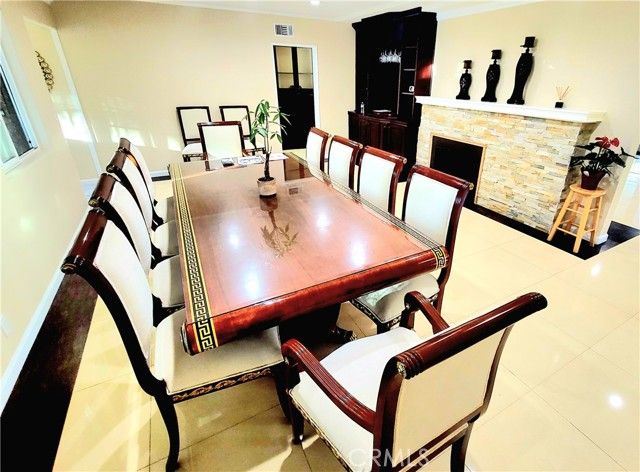 814 Kellogg, Glendale, CA 91202