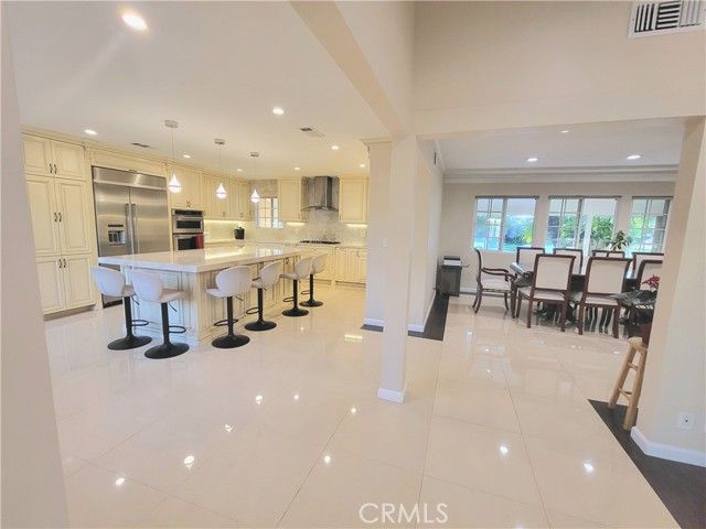 814 Kellogg, Glendale, CA 91202