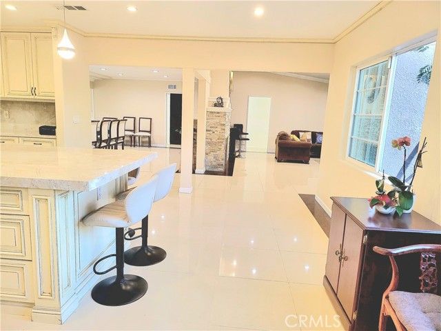 814 Kellogg, Glendale, CA 91202