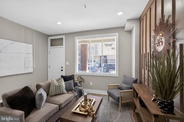 2518 S AMERICAN ST, Philadelphia, PA 19148