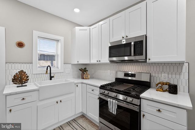 2518 S AMERICAN ST, Philadelphia, PA 19148