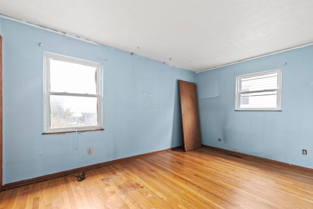 3415 Southfield Drive E, Columbus, OH 43207