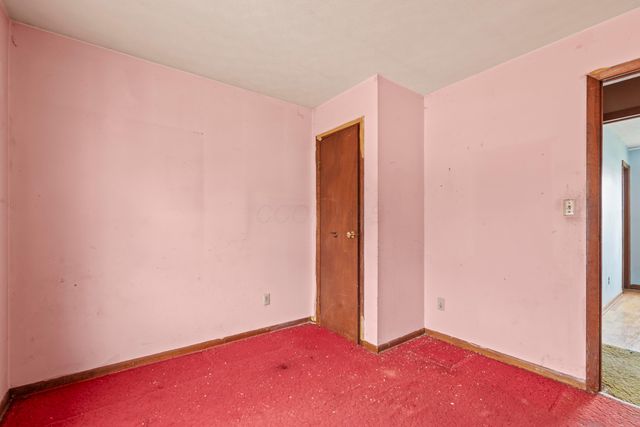 3415 Southfield Drive E, Columbus, OH 43207